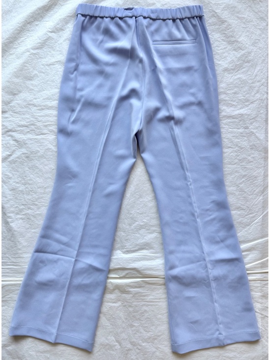 THEORY NWT DEMITRIA GROTTO ADMIRAL CREPE FLARE PANTS. SIZE 6 - Picture 6 of 10